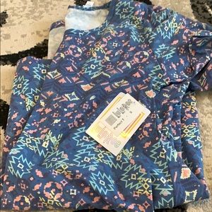 Lularoe Perfect T